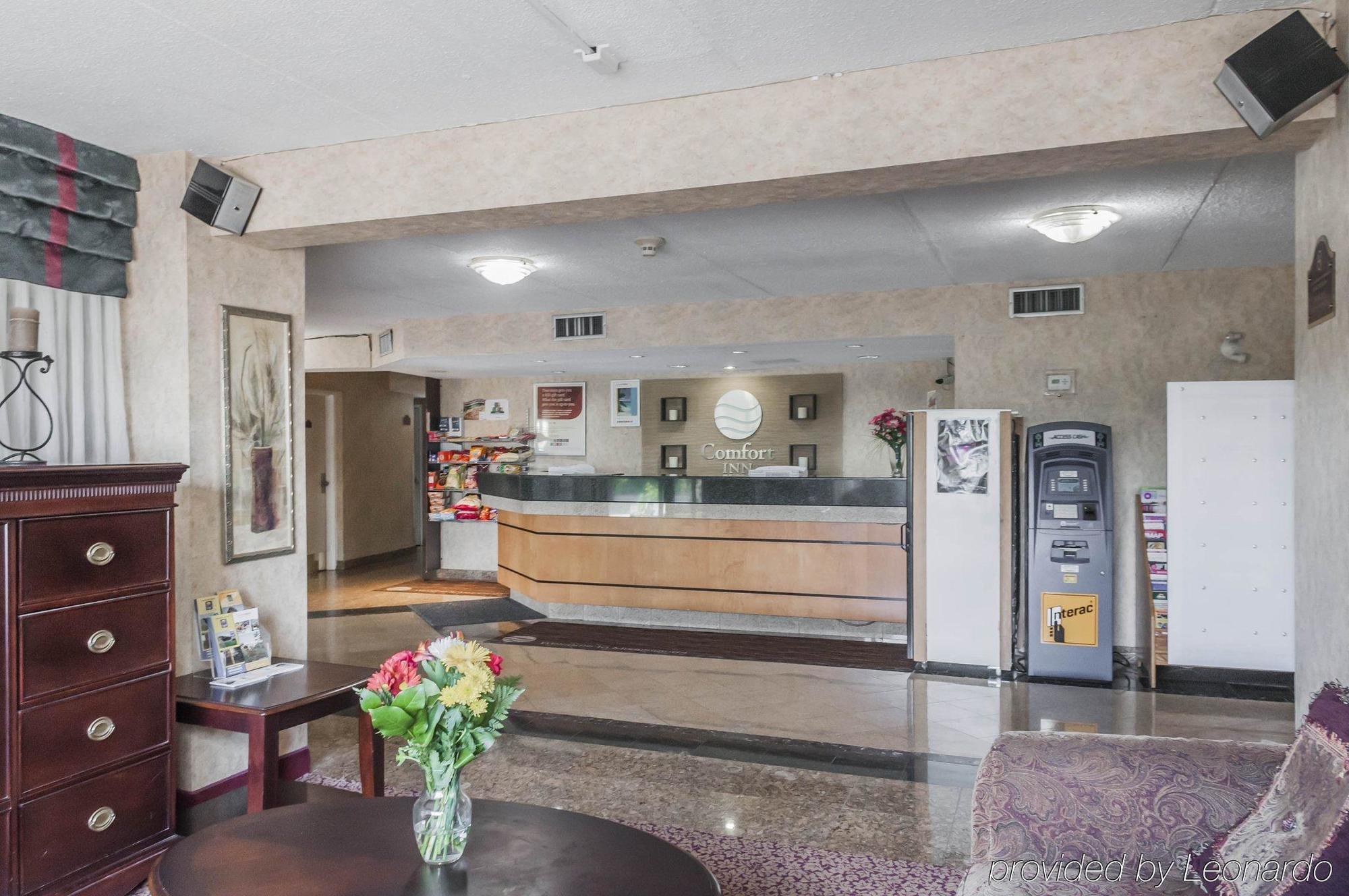 Comfort Inn Meadowvale มิสซิสซอกา ภายนอก รูปภาพ